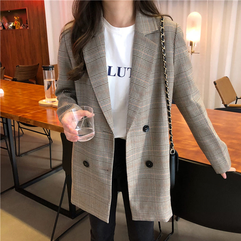 The Heritage Plaid Signature Blazer – Timeless Tailoring Feminé Luxé