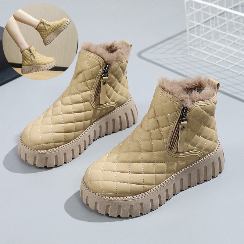 The 'Alpine Retreat' Quilted Platform Snow Boots Feminé Luxé