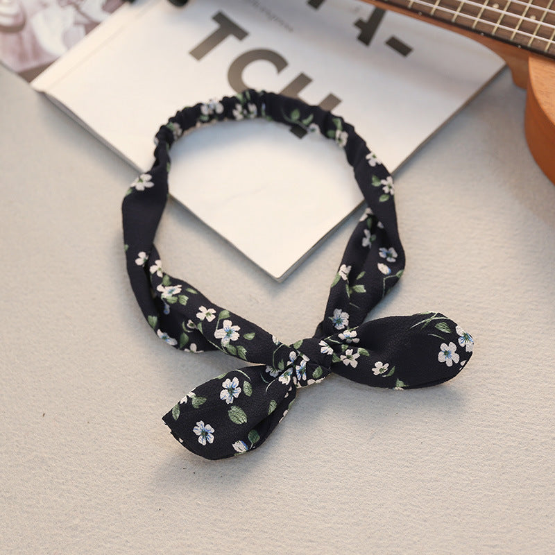 The Parisian Bow Headband: Chic Fabric Knot & Bunny Ear Tie - Designer Print Hair Accessory for Effortless French Style Feminé Luxé