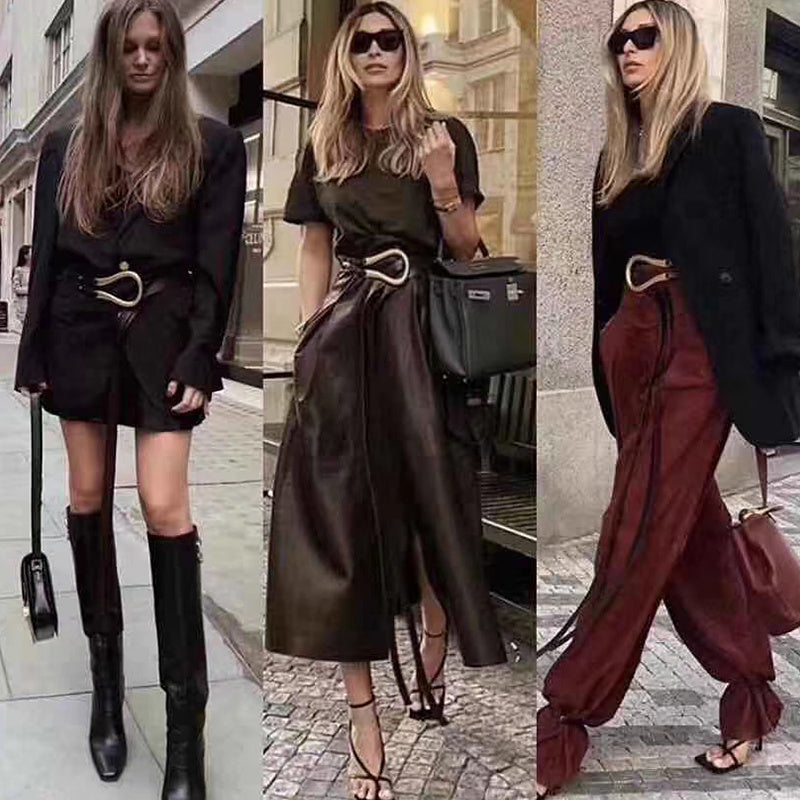 The 'Opulence' Wide Leather Waist Belt | Retro Copper-Tone Oval Buckle | Statement Cinch Feminé Luxé