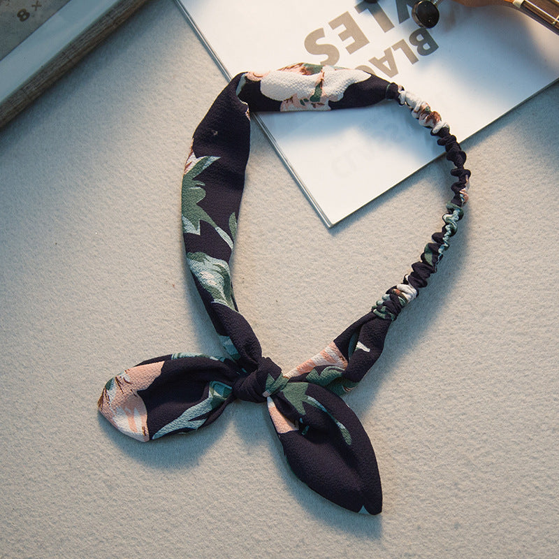 The Parisian Bow Headband: Chic Fabric Knot & Bunny Ear Tie - Designer Print Hair Accessory for Effortless French Style Feminé Luxé