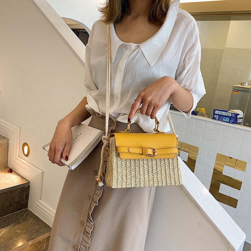 Chic Woven Rattan Box Bag – Stylish Summer Mini Crossbody Feminé Luxé