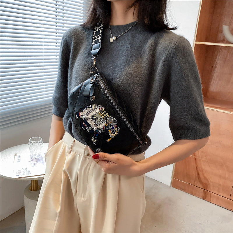 The "Urban Patchwork" Statement Messenger Bag Feminé Luxé