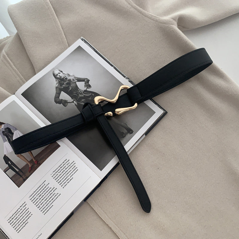 The 'Atelier' Thin Cinch Belt | Chic Suit Knot Decoration | Vegan Leather Waist Tamer Feminé Luxé