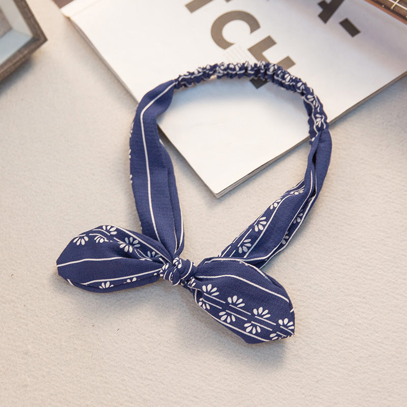 The Parisian Bow Headband: Chic Fabric Knot & Bunny Ear Tie - Designer Print Hair Accessory for Effortless French Style Feminé Luxé