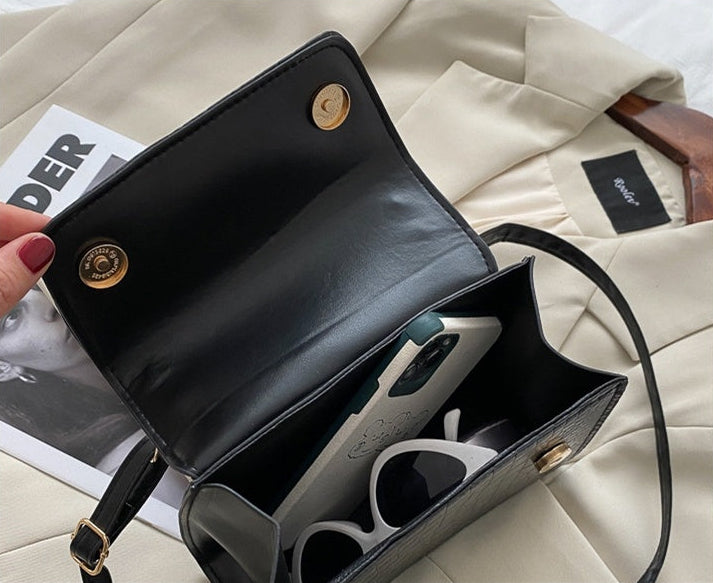 The 'Vogue' Mini Croc-Embossed Shoulder Bag - Retro Luxe Top-Handle Crossbody Feminé Luxé