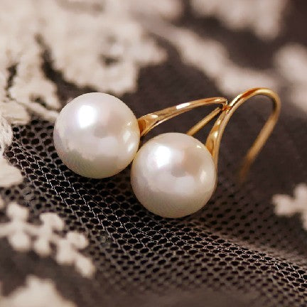 18K Gold Plated Simple Pearl Drop Earrings Feminé Luxé