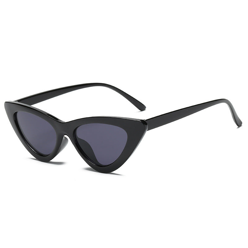 Feminé Luxé Exclusive Vixen '90s Edge: High-Definition Retro Triangle Cat-Eye Sunglasses (UV400 & Anti-Reflective) Feminé Luxé