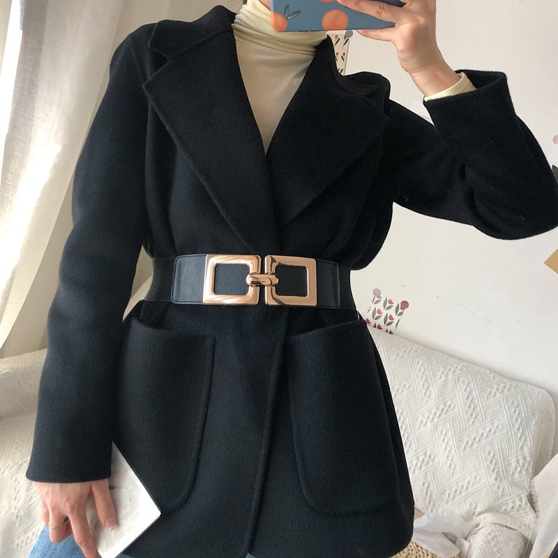 The Luxé Cinch: Wide Elastic Waistband with Polished Geometric Buckle Feminé Luxé