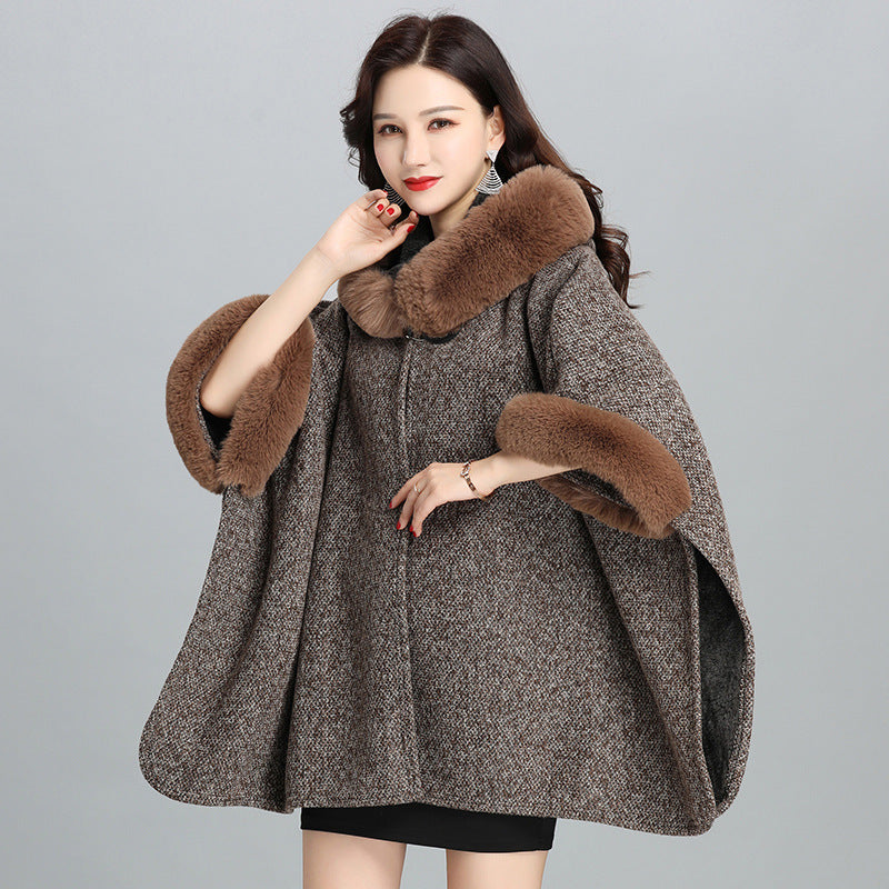 Elegant Faux Fur Trim Hooded Cape Shawl Feminé Luxé