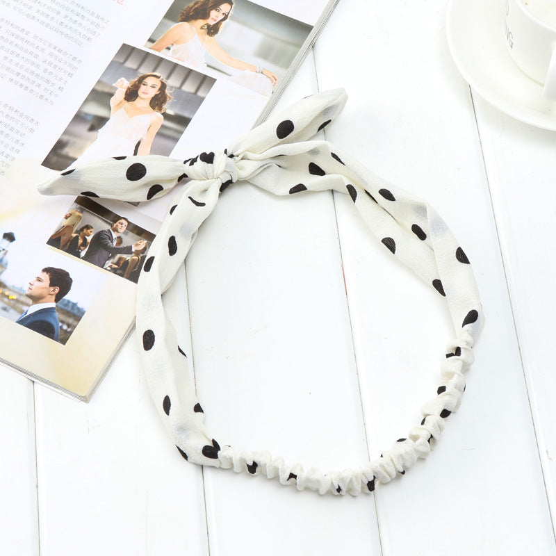 The Parisian Bow Headband: Chic Fabric Knot & Bunny Ear Tie - Designer Print Hair Accessory for Effortless French Style Feminé Luxé