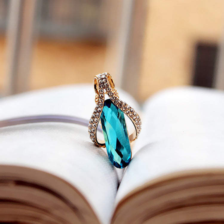 Peacock Blue Gold-Plated Angel Wing Crystal Necklace & Earrings Set Feminé Luxé