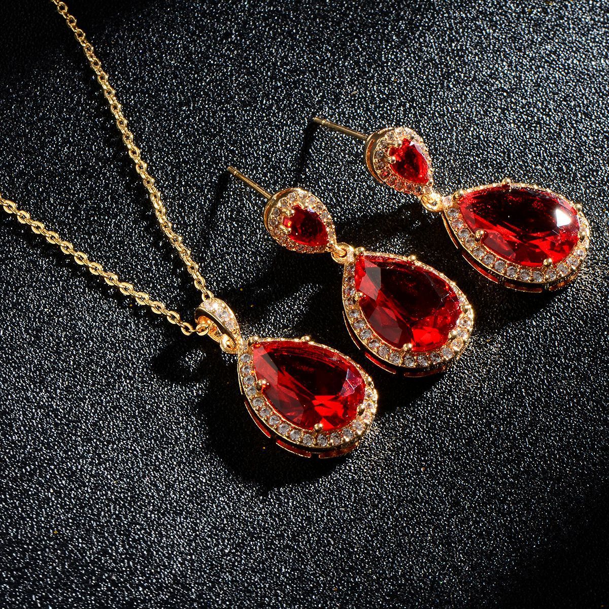 Vibrant Teardrop Zircon Bridal Set: Diamond-Treated Necklace & Earrings in 14K Gold/Platinum Plating for Bold Elegance Feminé Luxé