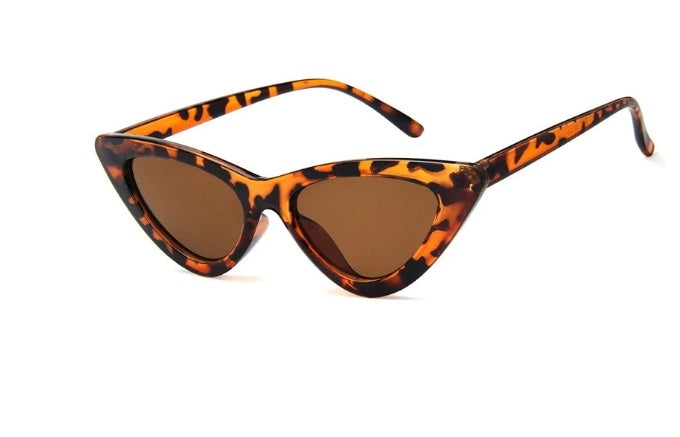 Feminé Luxé Exclusive Vixen '90s Edge: High-Definition Retro Triangle Cat-Eye Sunglasses (UV400 & Anti-Reflective) Feminé Luxé