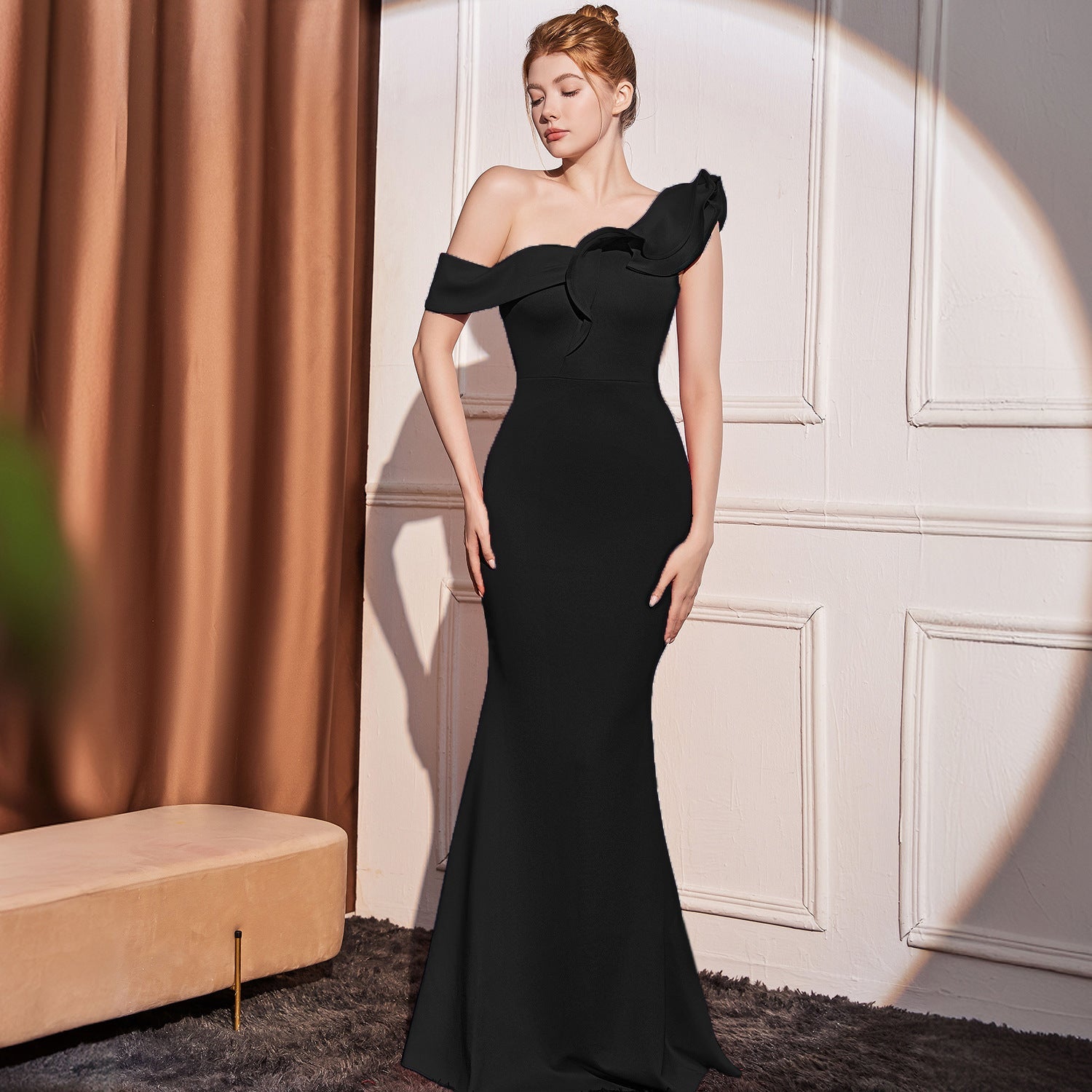 Luxury One-Shoulder Slim Fit Evening Gown – Red Carpet Formal Dress Feminé Luxé