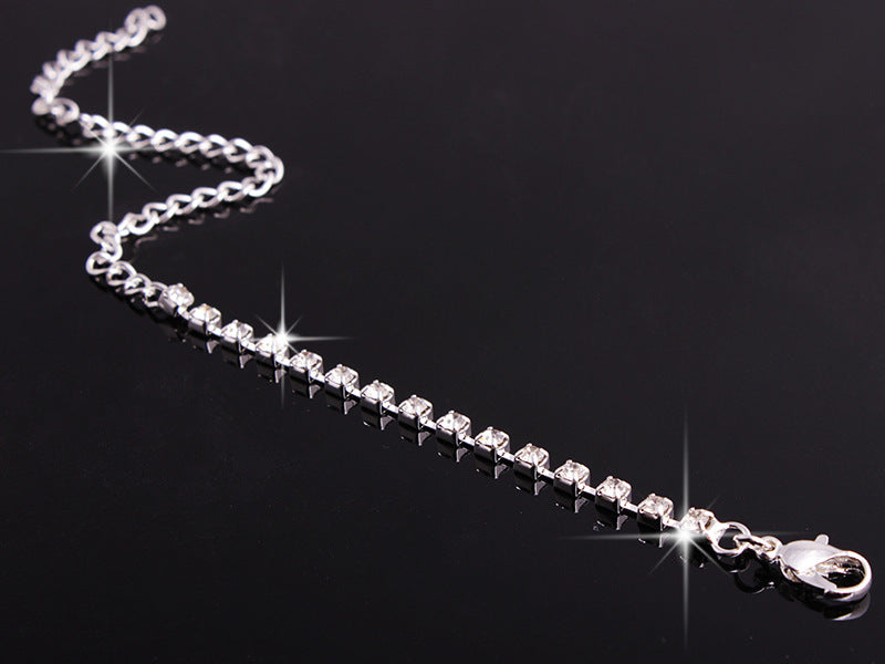 Exquisite 4-Piece Rhinestone Bridal Jewelry Set: Dazzling Necklace, Earrings, Ring & Bracelet Feminé Luxé