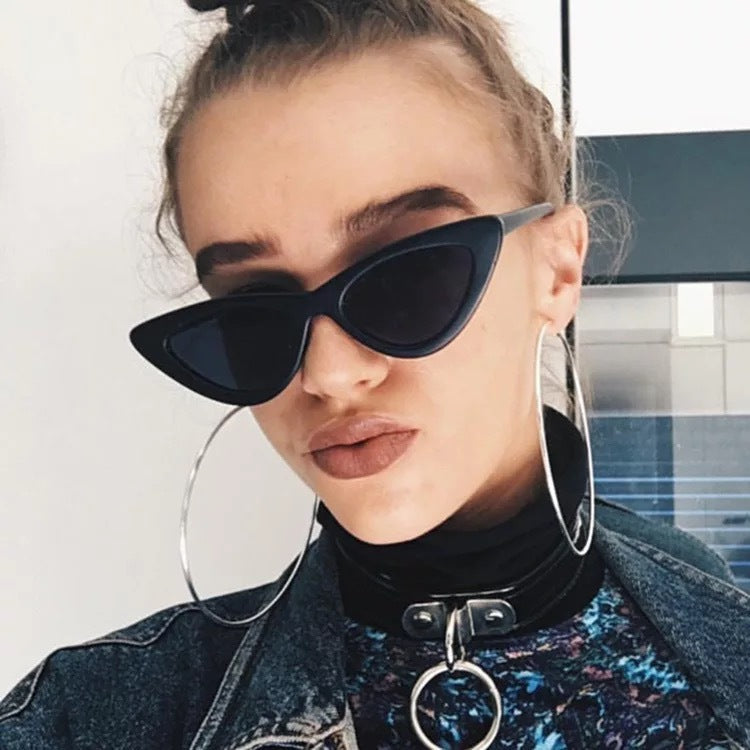 Feminé Luxé Exclusive Vixen '90s Edge: High-Definition Retro Triangle Cat-Eye Sunglasses (UV400 & Anti-Reflective) Feminé Luxé