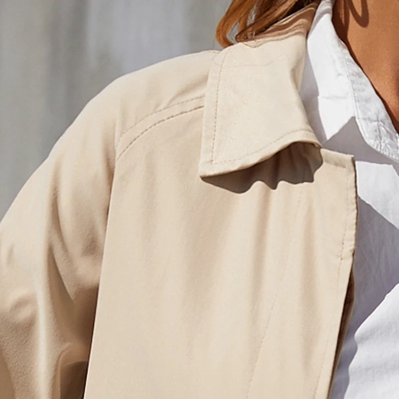 The Tailored Kensington Jacket: Small British Style Trench Feminé Luxé