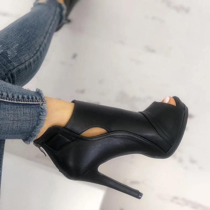 The Empress Platform Stiletto Ankle Bootie - Noir Cutout Feminé Luxé