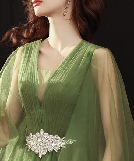 Elegant Green Off-Shoulder Layered Tulle Evening Dress Feminé Luxé