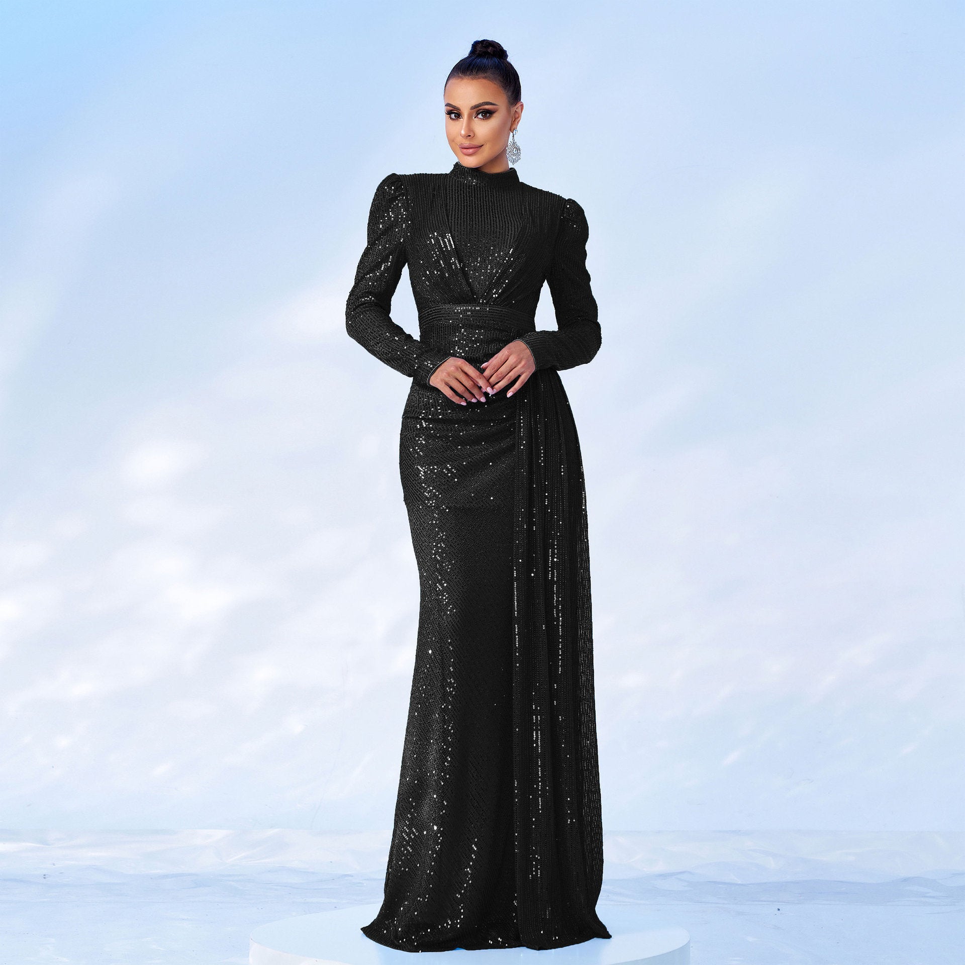 Long Sleeve Sequin Round Neck Slim-Fit Evening Banquet Dress Feminé Luxé