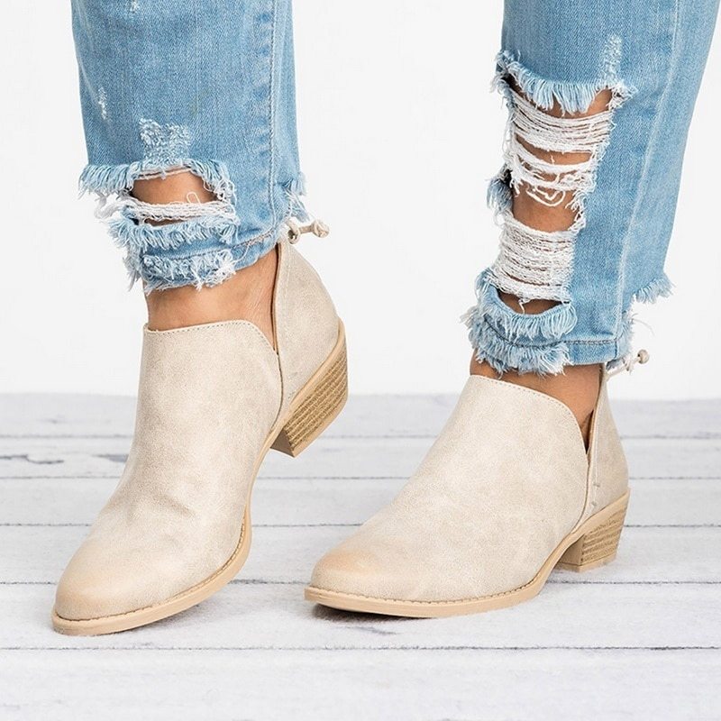 The 'Heritage' Retro High-Heel Ankle Boot Feminé Luxé