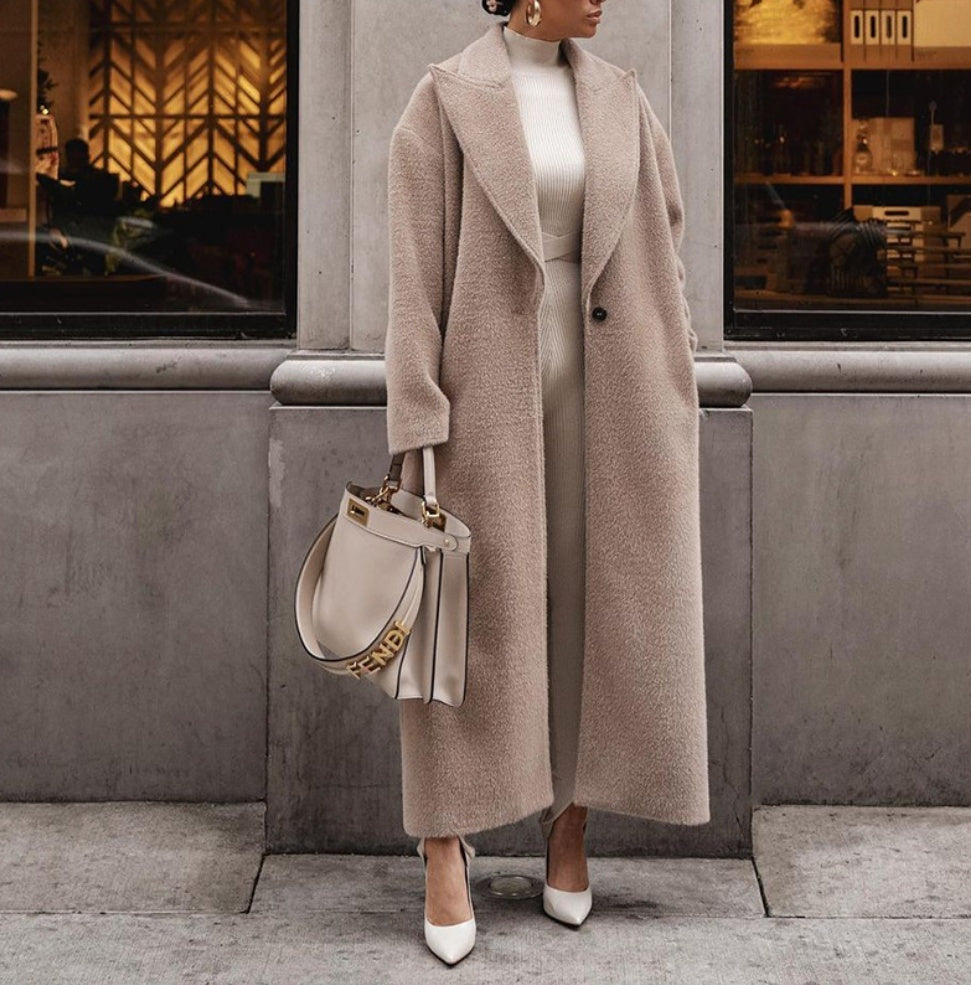 The Chic Teddy Coat: Longline Plush Lapel Jacket Feminé Luxé