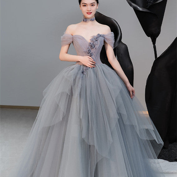 Elegant Off-Shoulder Gray Tulle Princess Ball Gown Feminé Luxé
