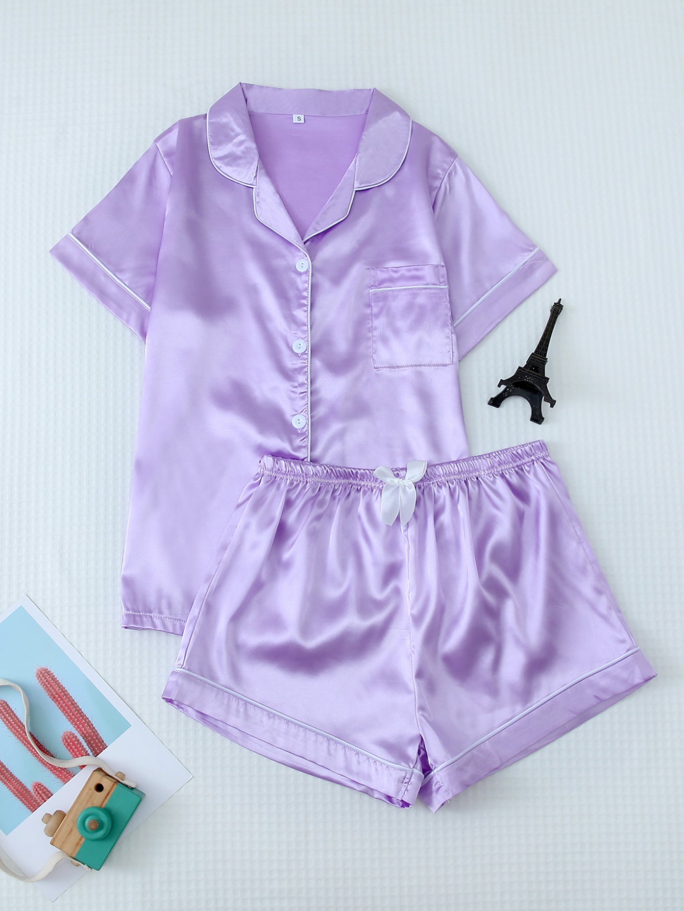 Effortless Silky Satin Pajama Set - Short Sleeve Top & Long Pants Loungewear Feminé Luxé