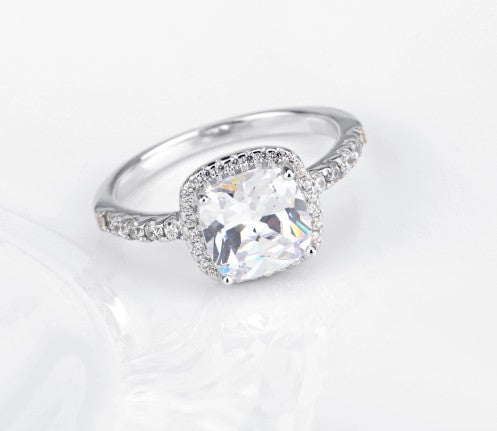 925 Sterling Silver Square Diamond Ring Feminé Luxé