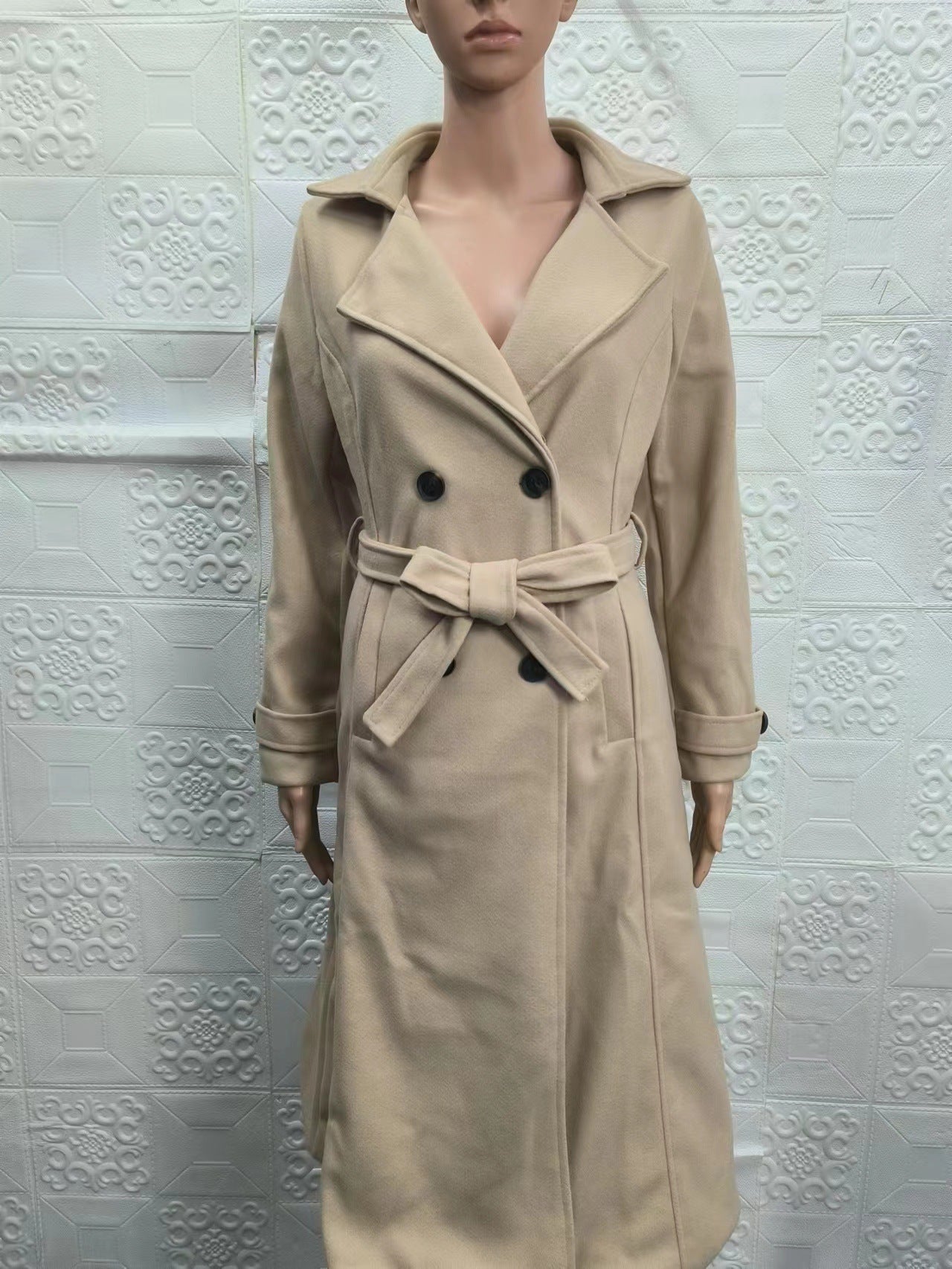 The Essential Heritage Trench: Luxe Belted Double-Breasted Coat Feminé Luxé