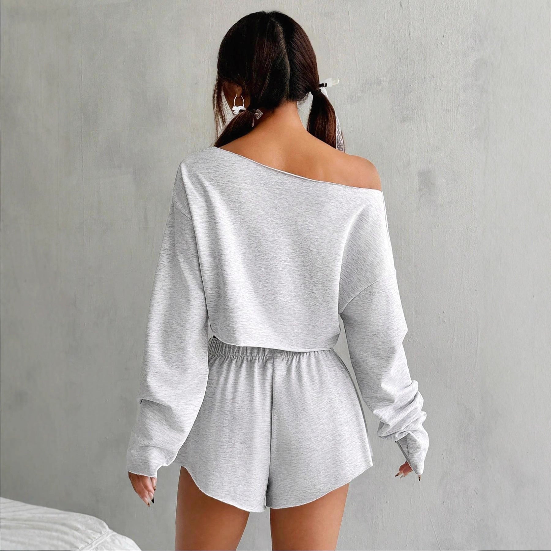 Oversized V-Neck Crop Top & High-Waist Lounge Shorts Set – The Luxe Comfort Feminé Luxé