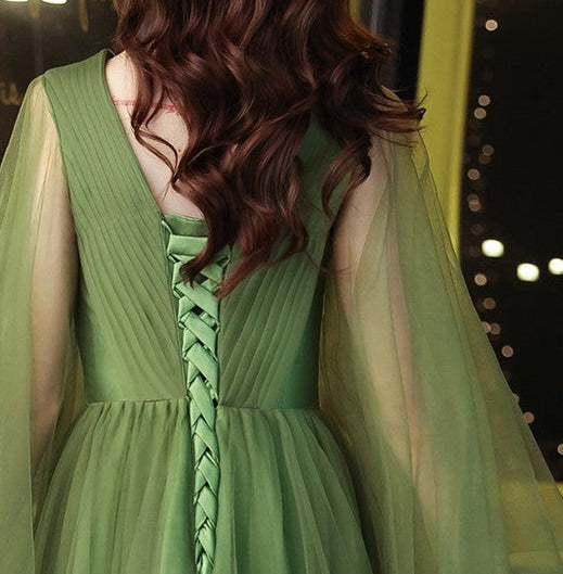 Elegant Green Off-Shoulder Layered Tulle Evening Dress Feminé Luxé