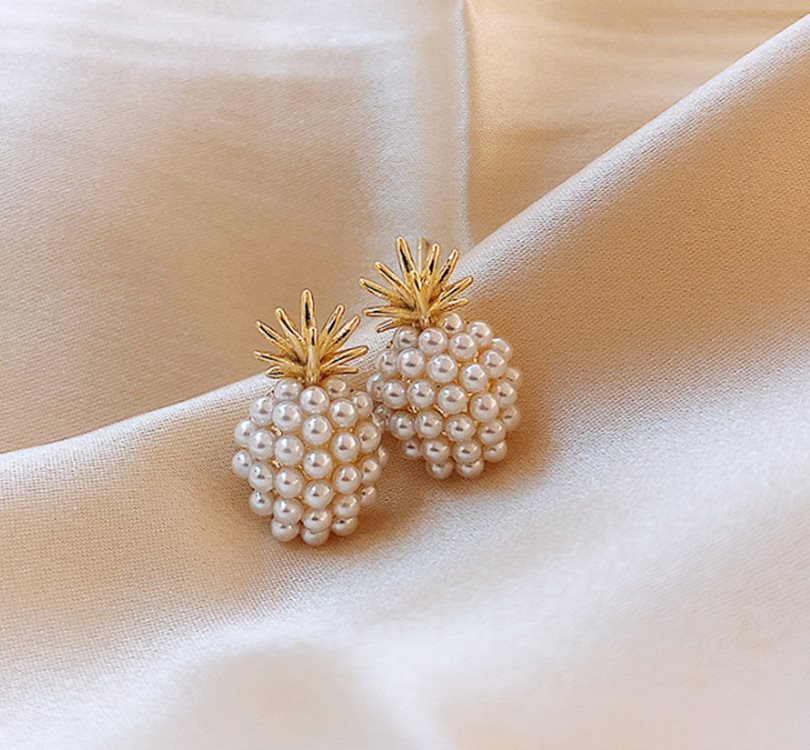Tropical Luxe Pineapple Pearl Drop Earrings | Electroplated Gold Finish with Faux Gem Inlay Feminé Luxé