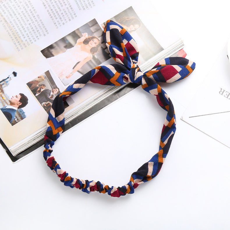 The Parisian Bow Headband: Chic Fabric Knot & Bunny Ear Tie - Designer Print Hair Accessory for Effortless French Style Feminé Luxé