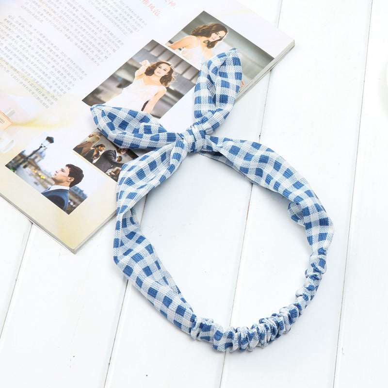The Parisian Bow Headband: Chic Fabric Knot & Bunny Ear Tie - Designer Print Hair Accessory for Effortless French Style Feminé Luxé
