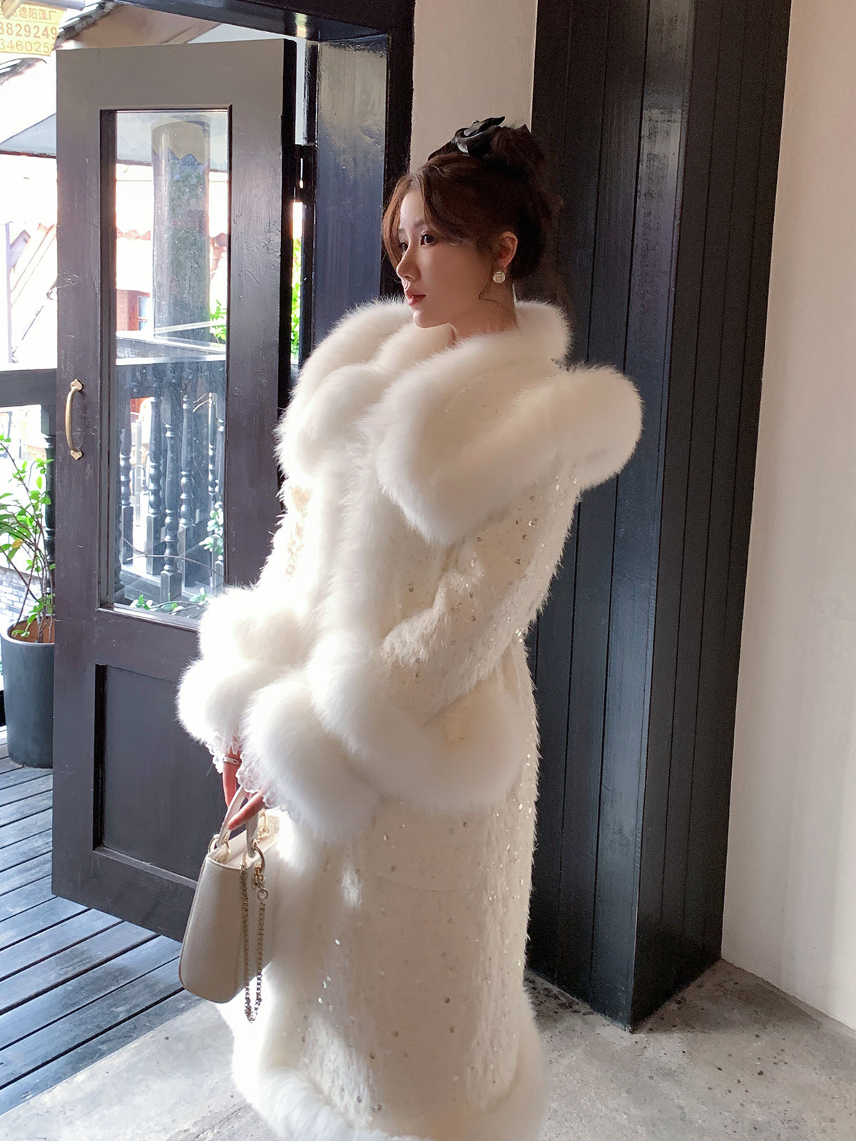 Feminé Luxé Exclusive Women's Graceful & Fashionable Fox Fur Down Jacket Beaded Coat Feminé Luxé