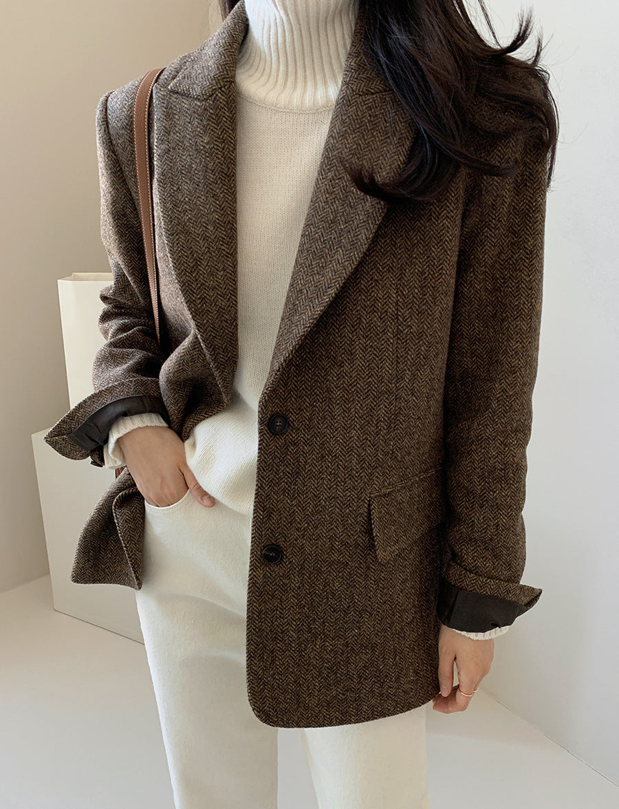 The Heritage Wool Blend Signature Blazer – Timeless Brown Feminé Luxé