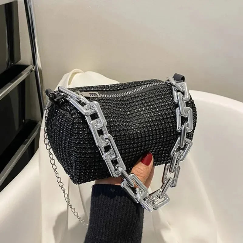👑✨ Stellar Diva – Crystal Chain Luxe Mini Bag ✨👑