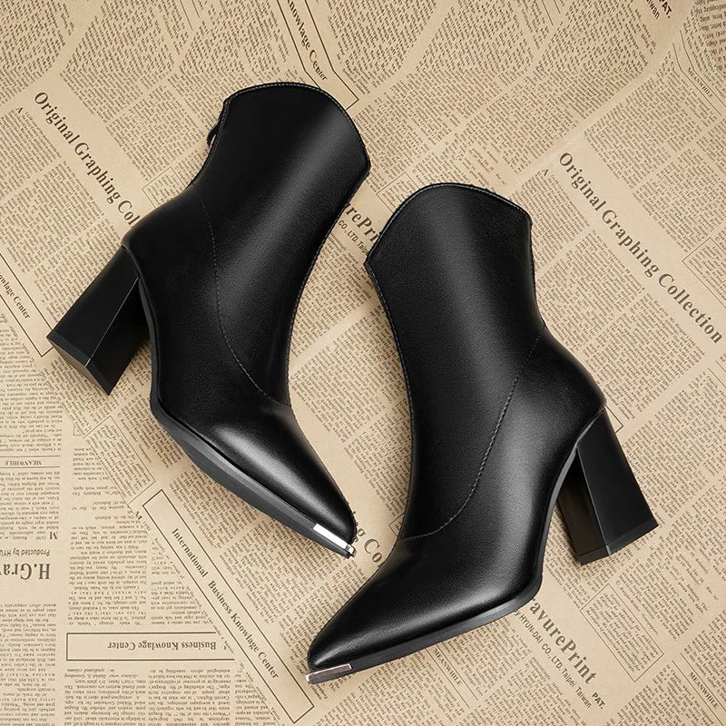 Élégance Pointed Ankle Boots 🤎👢