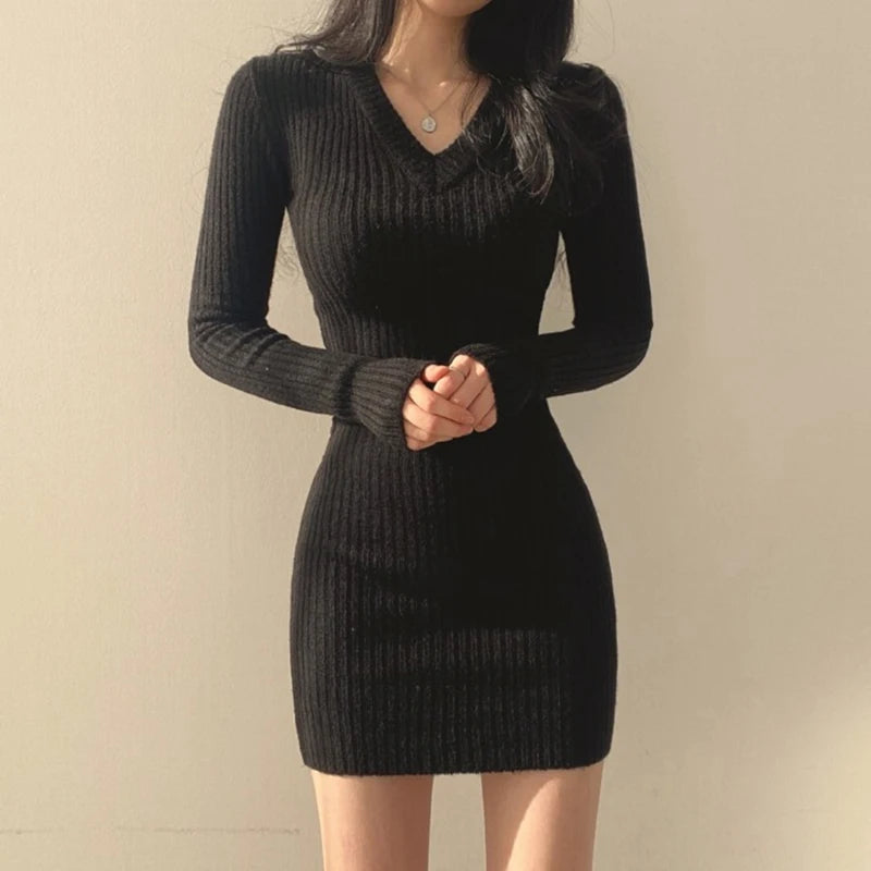 🍂 Soft Curve | V-Neck Long Sleeve Slim Fit Knit Mini Dress 💎