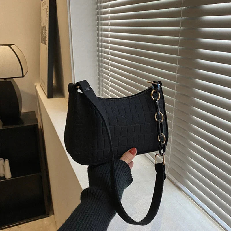 💎 Lune Douce – Soft Crescent Felt Shoulder Bag | Quiet Luxury & Effortless Chic 🌙