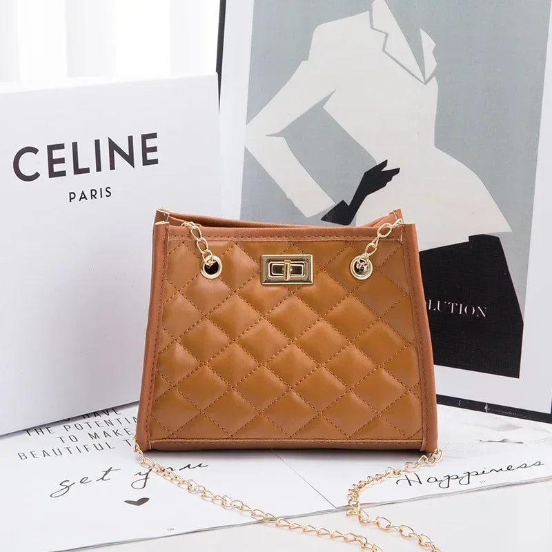 💎 Étoile d’Argent – Diamond Quilted Chain Shoulder Bag 👑
