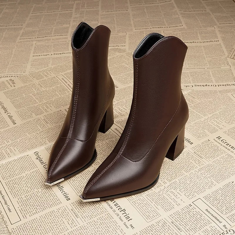 Élégance Pointed Ankle Boots 🤎👢