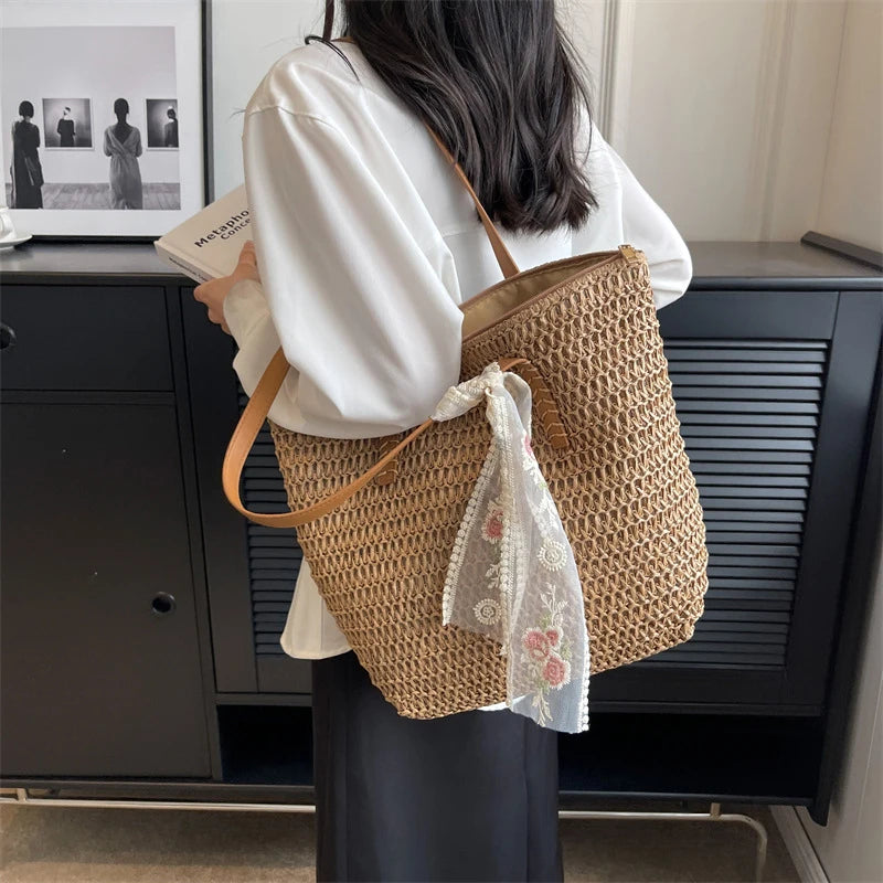 🌾 Belle Été Grande – Handcrafted Straw Maxi Tote Bag