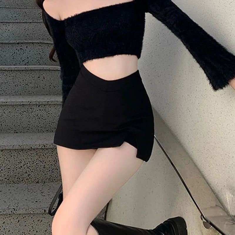 🖤 Midnight Edge™ – Slit Detail High-Waist Mini Skirt