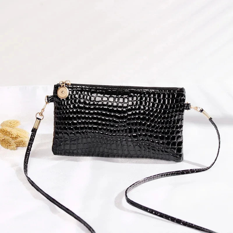 🖤 Croc Amour – Luxe Croc-Effect Mini Shoulder Bag 💎