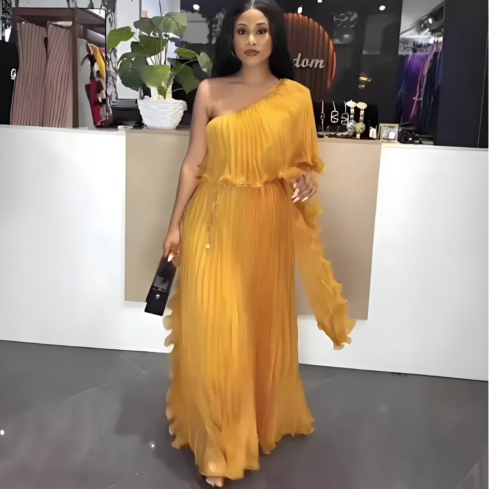 Fashionable One-Shoulder Pleated Elegant Evening Dress Feminé Luxé