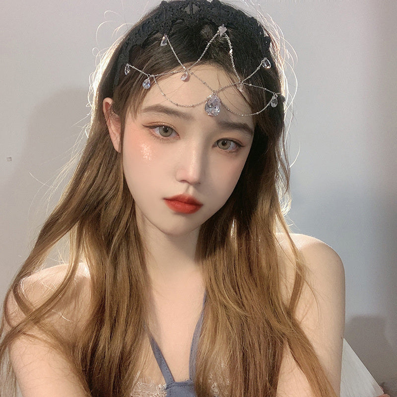 Regal Cascade: Crystal Waterdrop Headdress - Aetherial Gemstone Hair Chain for Bridal & Fine Art Portraiture Feminé Luxé