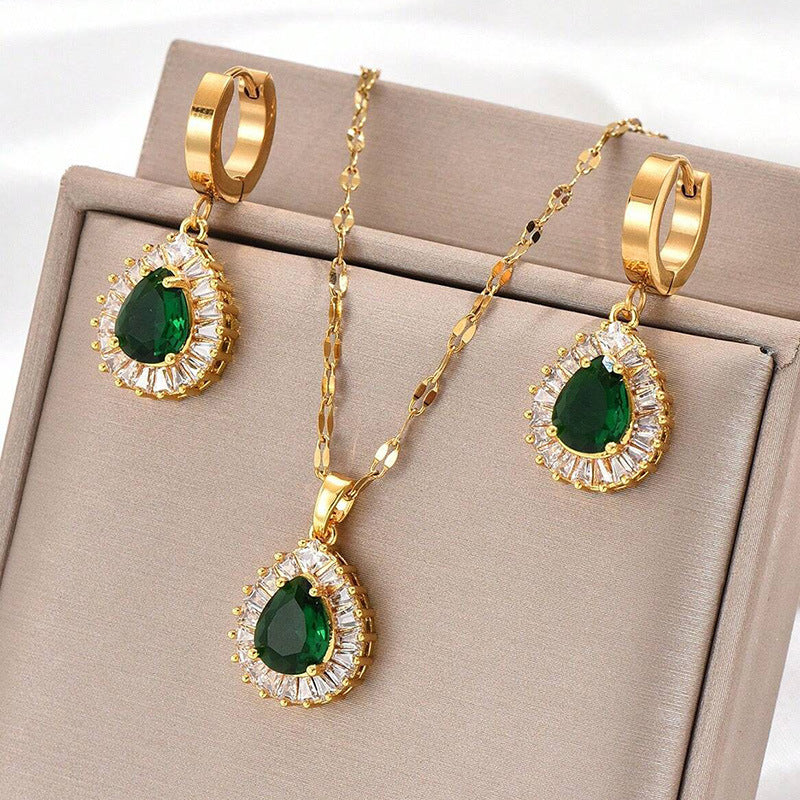 Vintage Emerald Green Pear Drop Necklace & Halo Earrings Set (Retro Hong Kong Style) Feminé Luxé